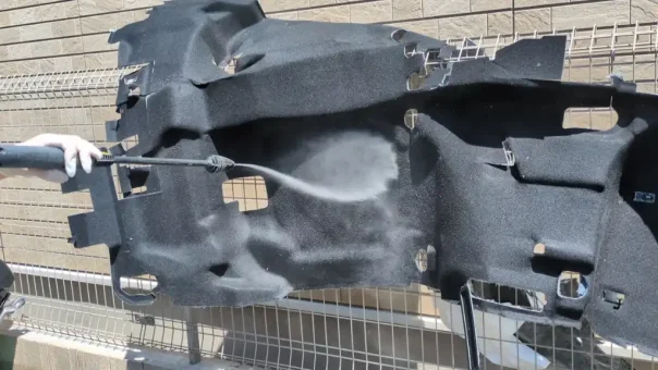 浸水車カーペット洗浄