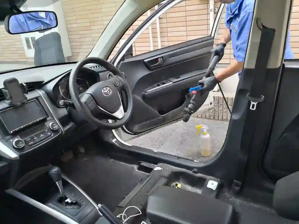 カローラフィールダー車内クリーニング