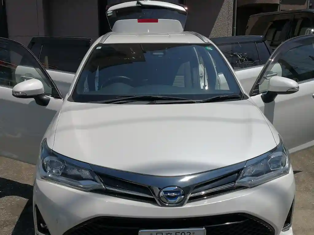 トヨタ車カローラフィールダー車内くりーにんる